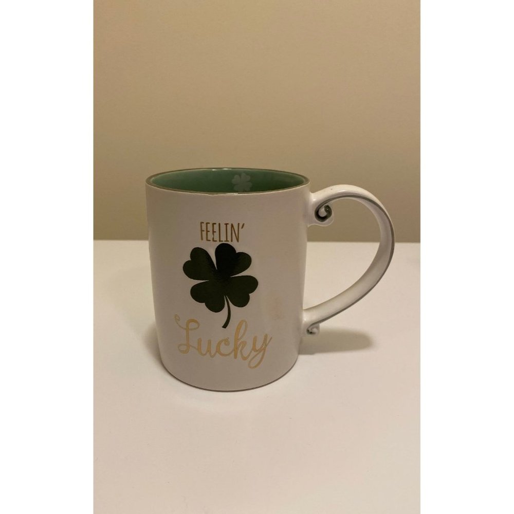 Lucky Shamrock Coffee Mug 16 oz